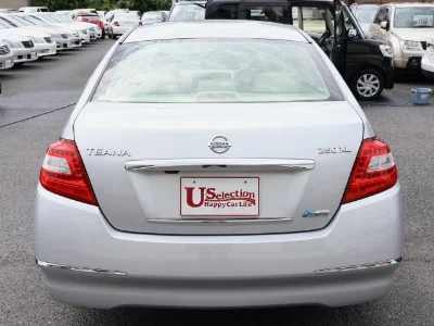 NISSAN TEANA