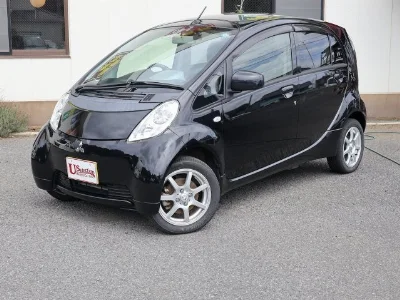 MITSUBISHI I-MIEV 2015 с аукциона, пробег 23 000 км