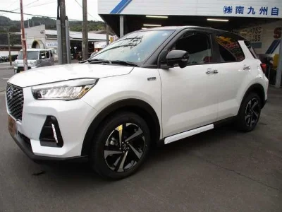 DAIHATSU ROCKY