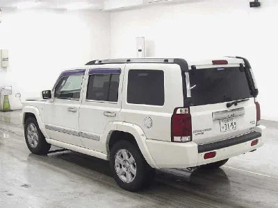 JEEP COMMANDER 2006 с аукциона, 5700cc, пробег 101 000 км