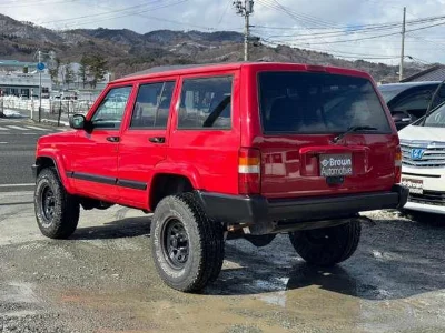 JEEP CHEROKEE 2000 с аукциона, 4000cc, пробег 136 000 км