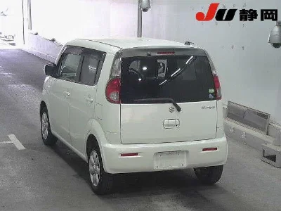 SUZUKI MRWAGON