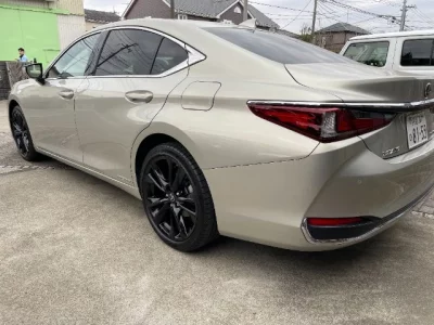 LEXUS ES