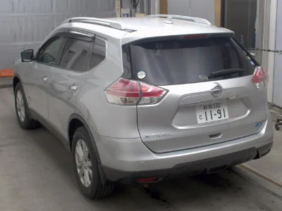 NISSAN X-TRAIL