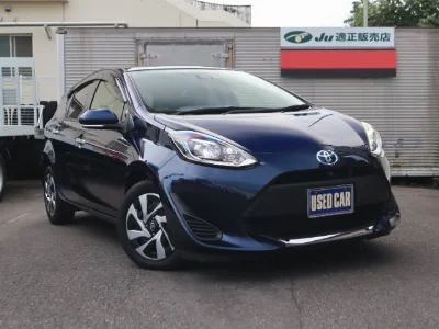 TOYOTA AQUA 2020 с аукциона, 1500cc, пробег 51 000 км
