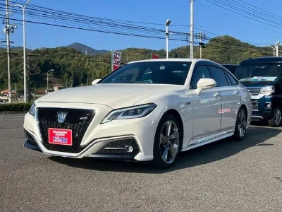 TOYOTA CROWN