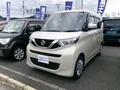 NISSAN ROOX