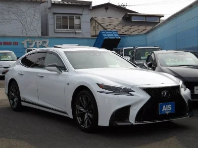 LEXUS LS