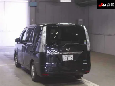 NISSAN SERENA