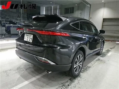 TOYOTA HARRIER 2025 с аукциона, 2000cc, пробег 14 000 км
