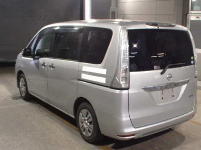 NISSAN SERENA