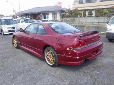 NISSAN SKYLINE