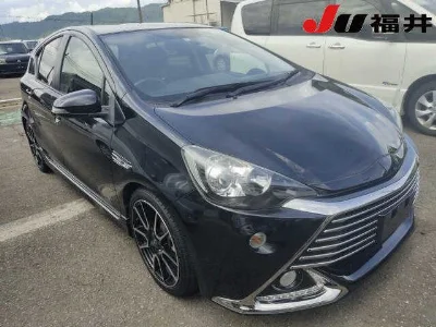 TOYOTA AQUA 2014 с аукциона, 1500cc, пробег 135 000 км