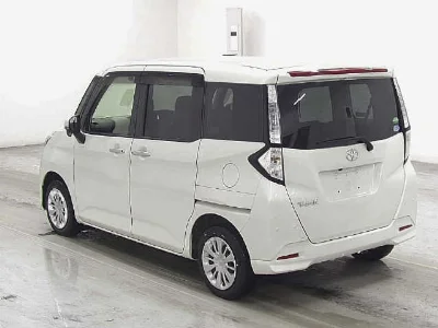 TOYOTA TANK
