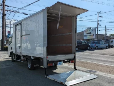 ISUZU ELF