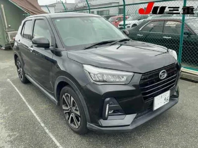 DAIHATSU ROCKY