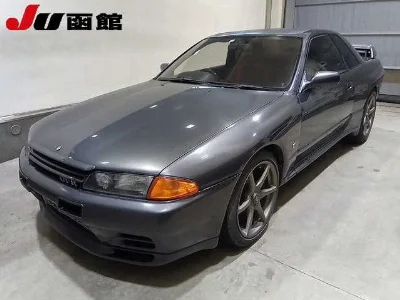 NISSAN SKYLINE