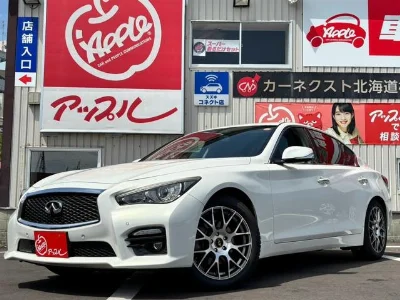 NISSAN SKYLINE