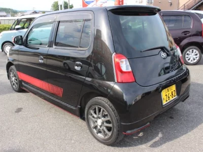 DAIHATSU ESSE