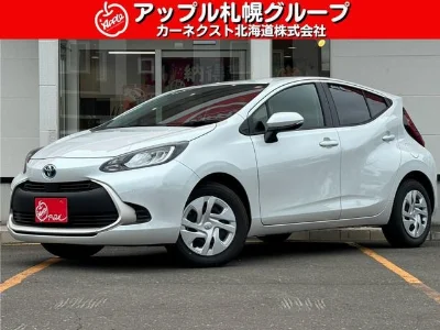TOYOTA AQUA 2025 с аукциона, 1500cc, пробег 16 000 км