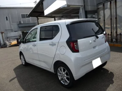 DAIHATSU MIRA E S