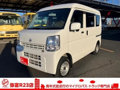 NISSAN CLIPPER VAN