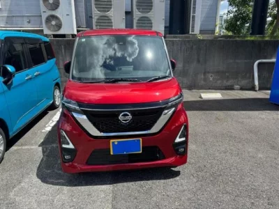 NISSAN ROOX 2022 с аукциона, 660cc, пробег 14 000 км