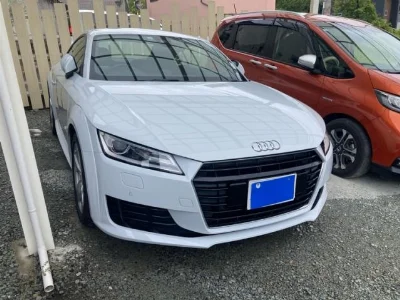 AUDI TT
