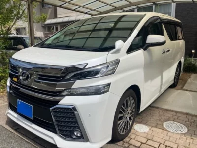 TOYOTA VELLFIRE 2016 с аукциона, 2500cc, пробег 90 000 км
