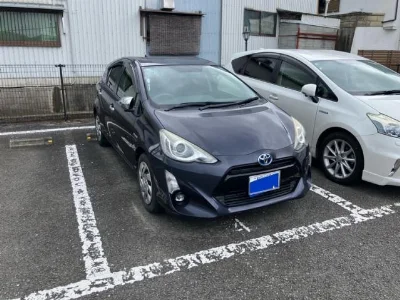 TOYOTA AQUA 2015 с аукциона, 1500cc, пробег 130 000 км