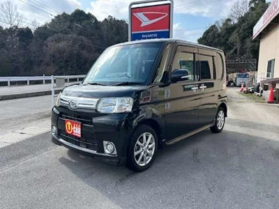 DAIHATSU TANTO с аукциона, 660cc, пробег 80 000 км