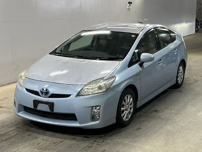 TOYOTA PRIUS 2010 с аукциона, 1800cc, пробег 102 000 км