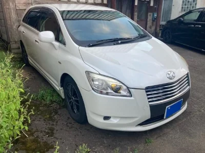 TOYOTA MARK X ZIO