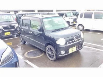 DAIHATSU MIRA COCOA