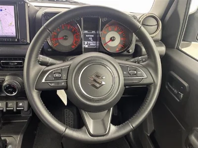 SUZUKI JIMNY 2020 с аукциона, 660cc, пробег 30 000 км