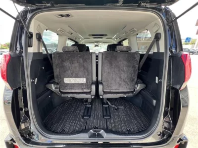 TOYOTA ALPHARD 2017 с аукциона, 2500cc, пробег 36 000 км