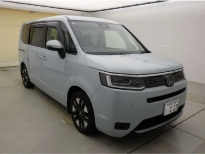 HONDA STEP WAGON 2022 с аукциона, 1500cc, пробег 22 000 км