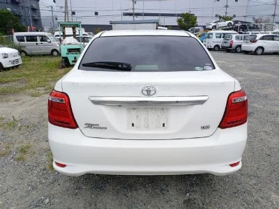 TOYOTA COROLLA AXIO 2016 с аукциона, 1500cc, пробег 64 000 км