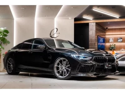 BMW M8