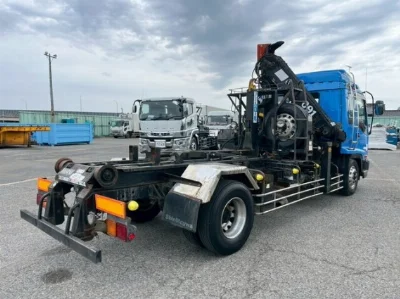 ISUZU FORWARD