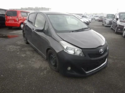 TOYOTA VITZ