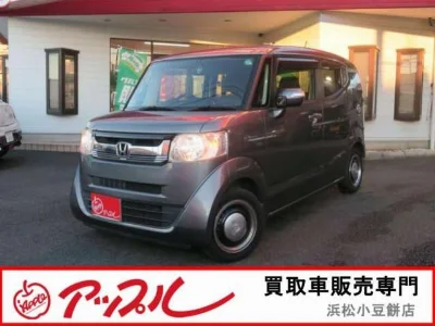 HONDA N BOX SLASH
