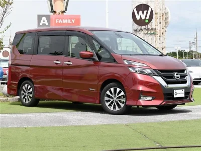 NISSAN SERENA