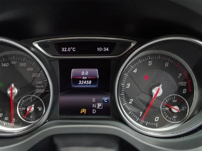 MERCEDES BENZ CLA SHOOTING BRAKE