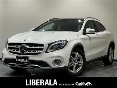 MERCEDES BENZ GLA
