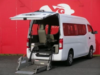 NISSAN NV350 CARAVAN 2015 с аукциона, 2500cc, пробег 102 000 км