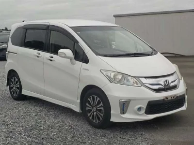 HONDA FREED