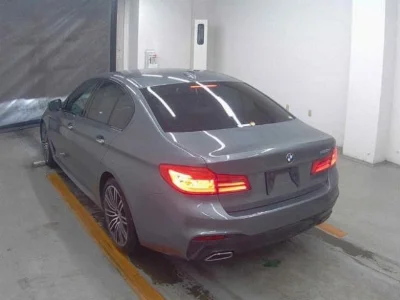 BMW 5 SERIES