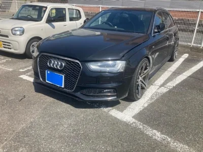 AUDI A4 AVANTE