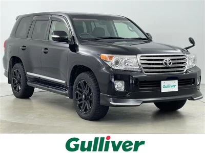TOYOTA LAND CRUISER